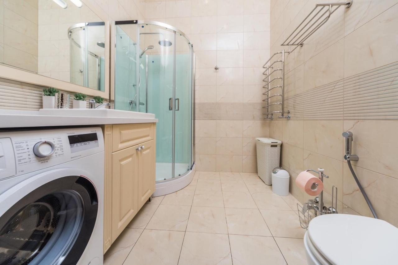 New Luxury Apartment Troitskay Odessa Exteriör bild